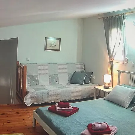 Apartment Sea Whisper , Golden *