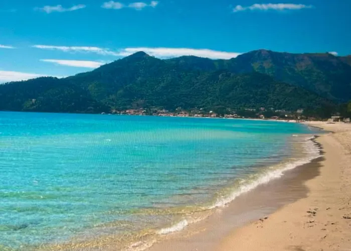 Sea Whisper , Golden